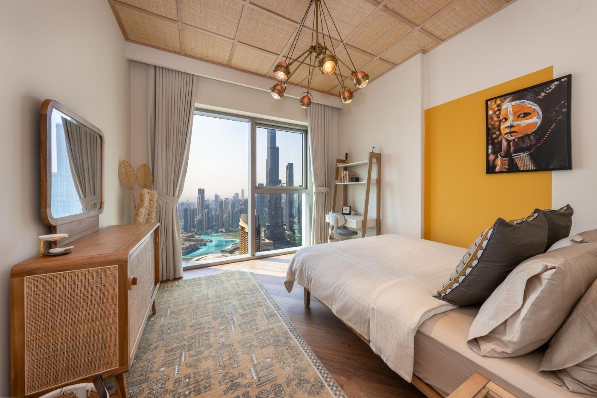 Exclusive Front Row Seats To Burj Khalifa Fireworks From Penthouse Level, Downtown Апартаменти