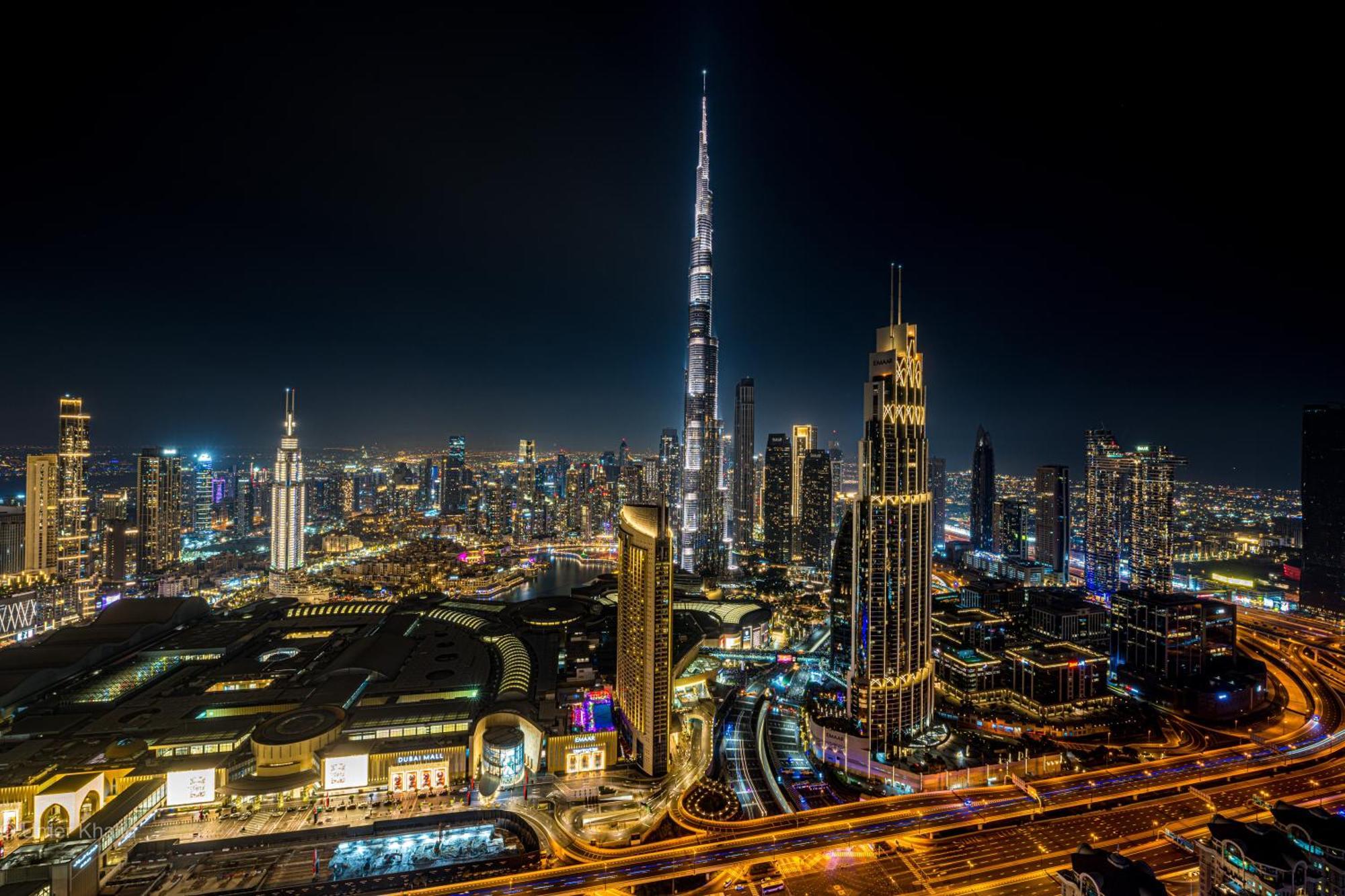 Exclusive Front Row Seats To Burj Khalifa Fireworks From Penthouse Level, Downtown Дубай